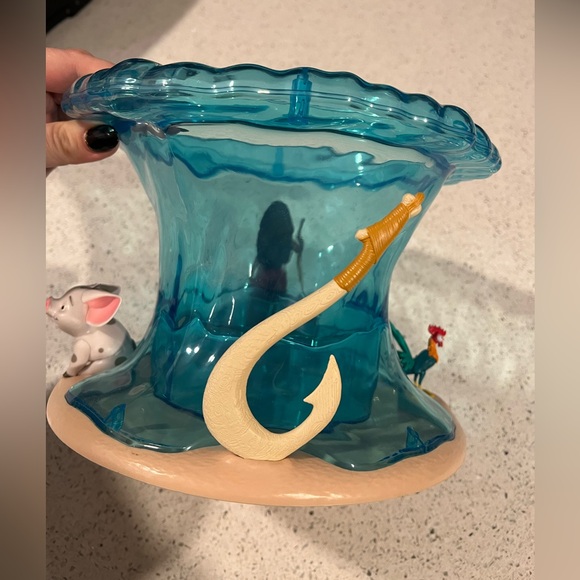 Cinemark Moana 2 Popcorn Bucket - Picture 3 of 6